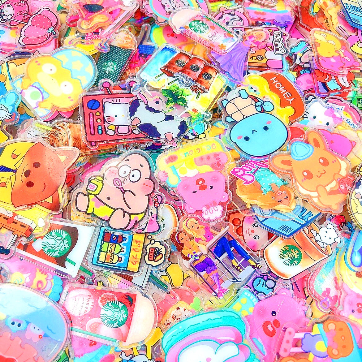 LUCKY SCOOP-CHARMS EDITION