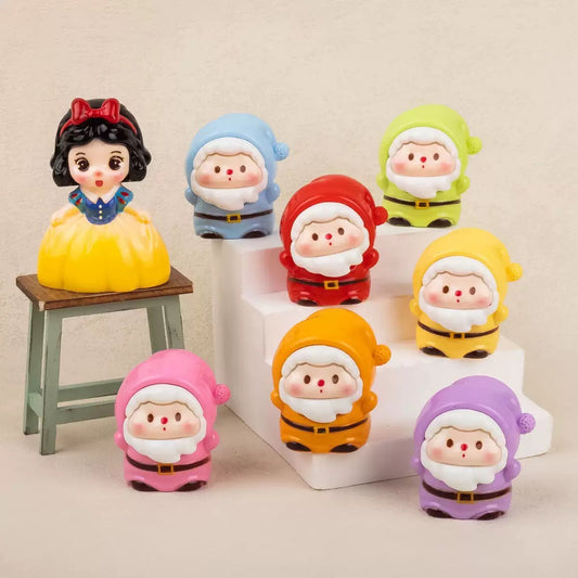 3D Snow White And Seven Dwarfs Figurine