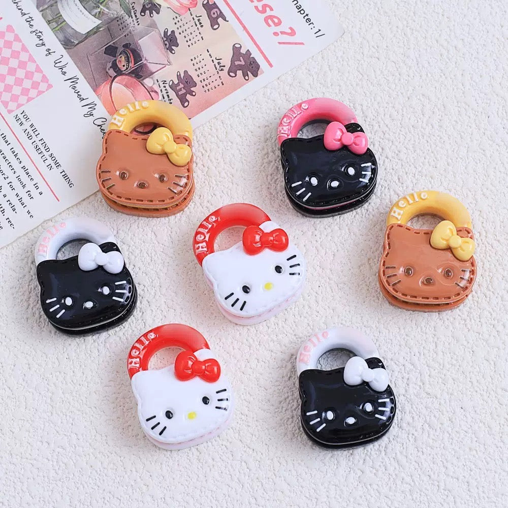 Hello Kitty Hand Bag Charm