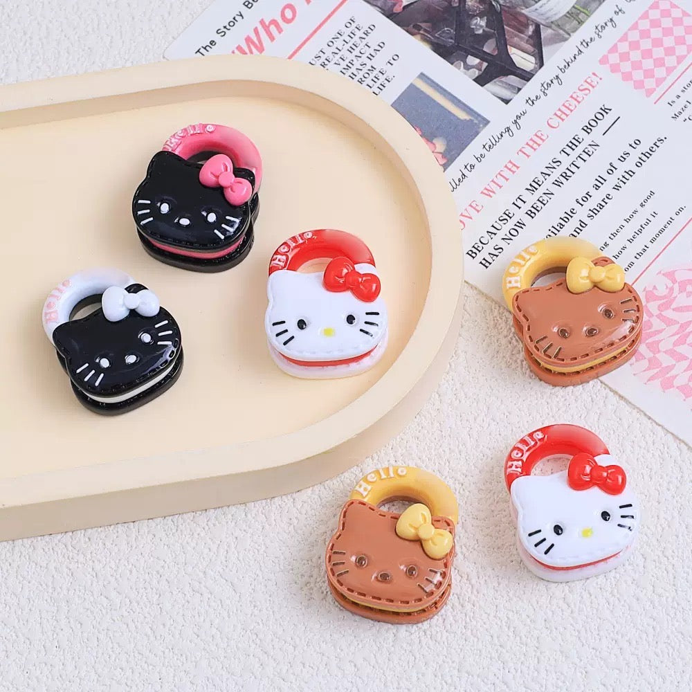 Hello Kitty Hand Bag Charm