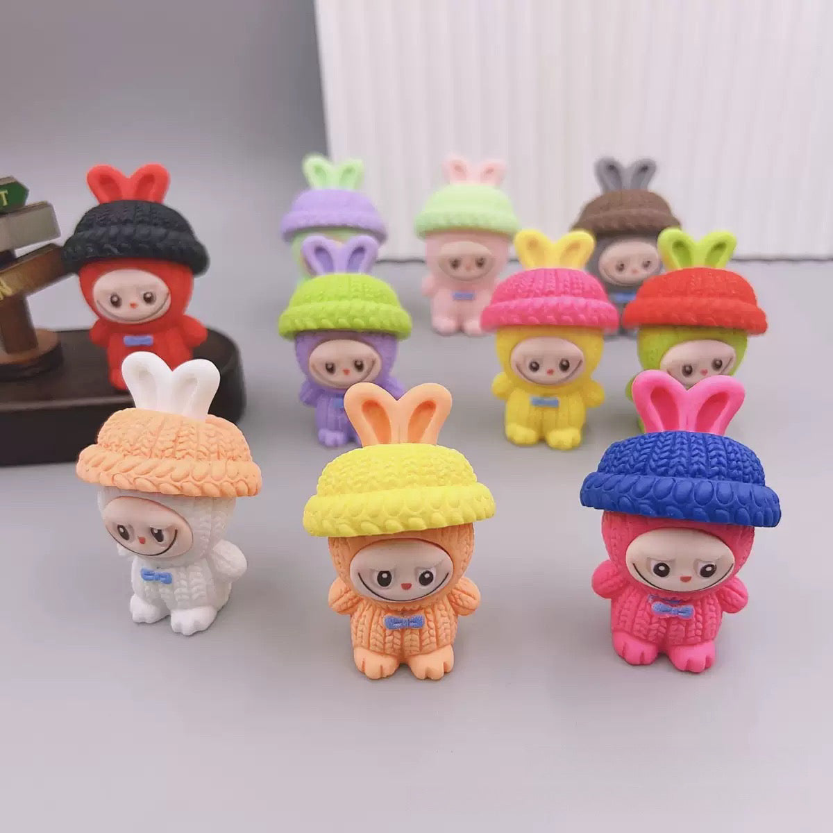 3D Sweater Labubu Rabbit Figurine