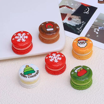 Christmas Macaroon Charms