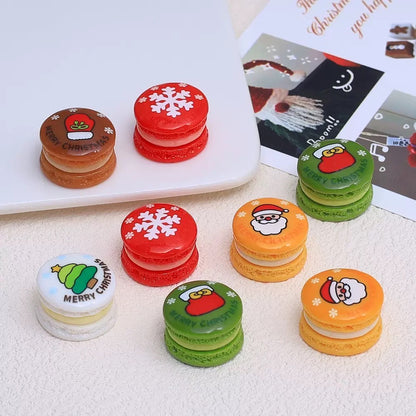 Christmas Macaroon Charms